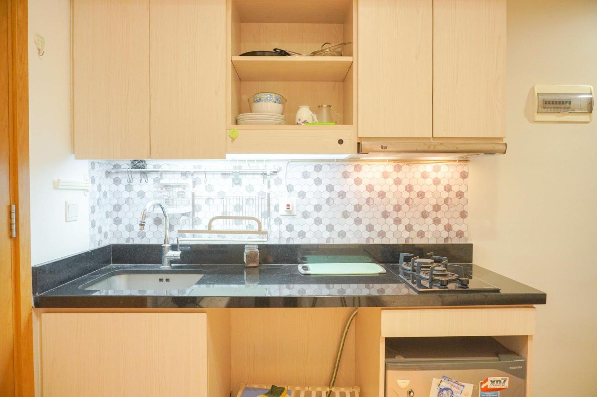 Homey And 1br At The Mansion Kemayoran By Travelio
